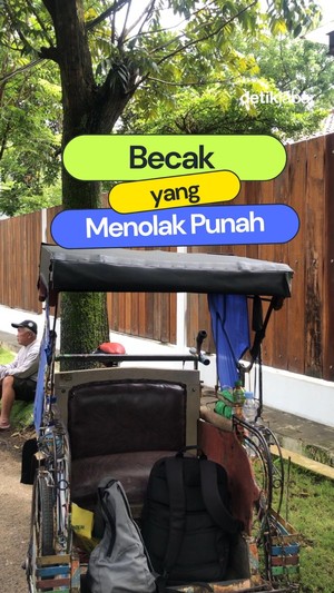 Video: Becak yang Menolak Punah