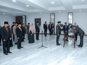 Dampak SOTK Baru NTB,  8 Pejabat Rangkap Jabatan-11 Nonjob