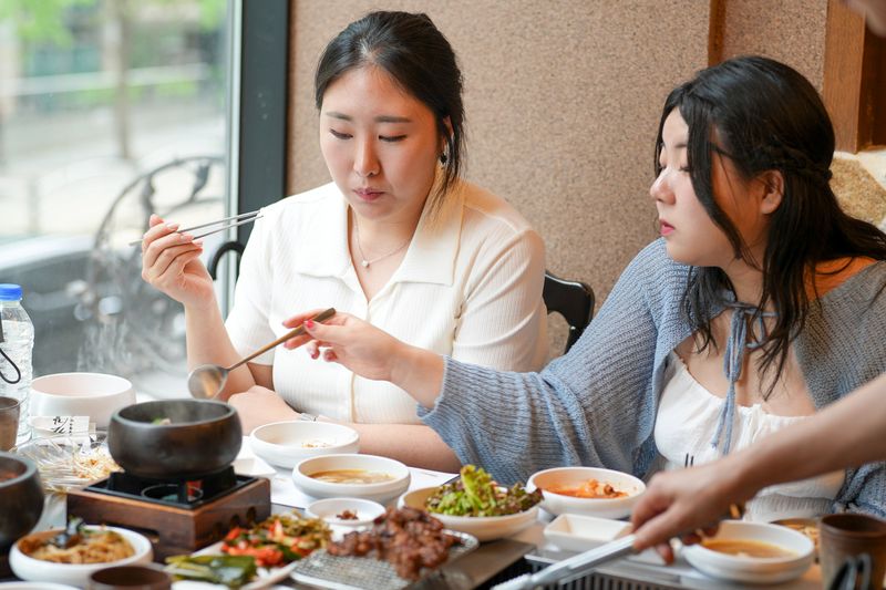 5 Tradisi Kuliner Unik di Seoul