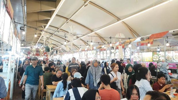 Keramaian Blok M di Libur Tahun Baru 2026