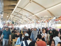 Blok M yang Tetap Kondusif Meski Jumlah Wisatawan Membeludak