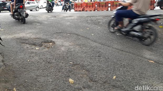 Kondisi jalan di Dipatiukur Bandung