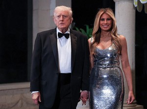 Heboh Demo ICE, Trump Malah Bikin Nobar Film Melania di Gedung Putih
