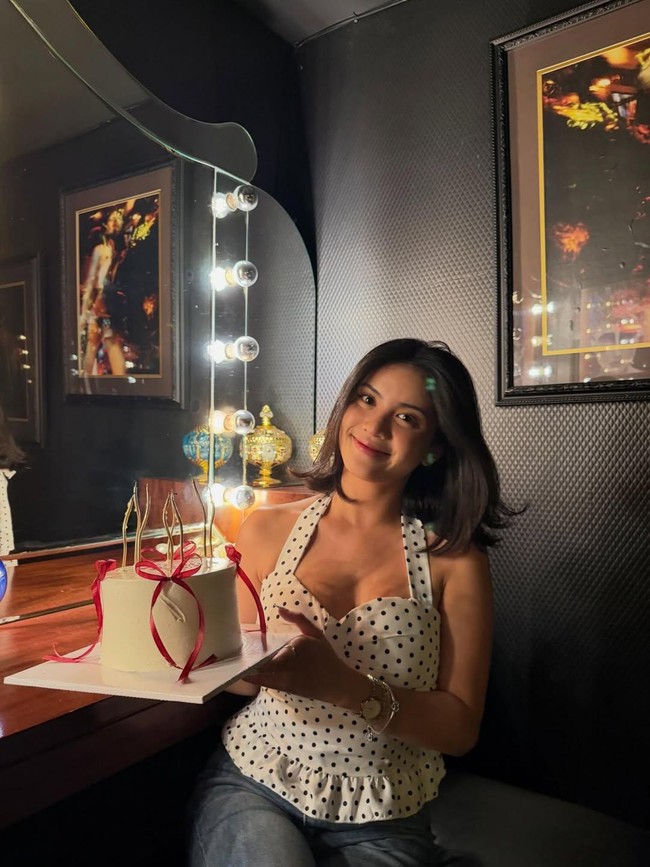 Pesona Melati Sesilia Ultah ke-26, Eks JKT48 Punya 2 Usaha Kuliner