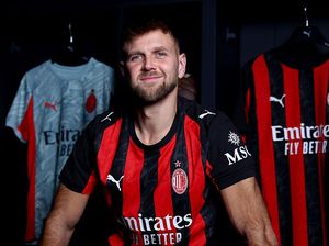 Adaptasi Mulus Fullkrug di Milan