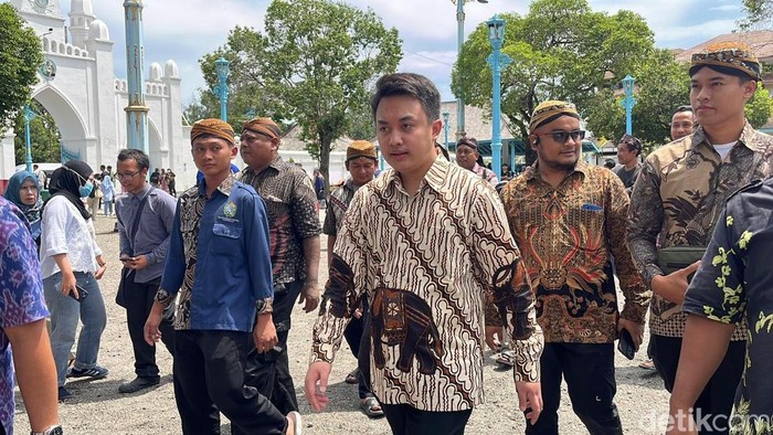 PB XIV Purbaya Beri Nawala Kekancingan ke Takmir Masjid Agung Solo, Ini Isinya