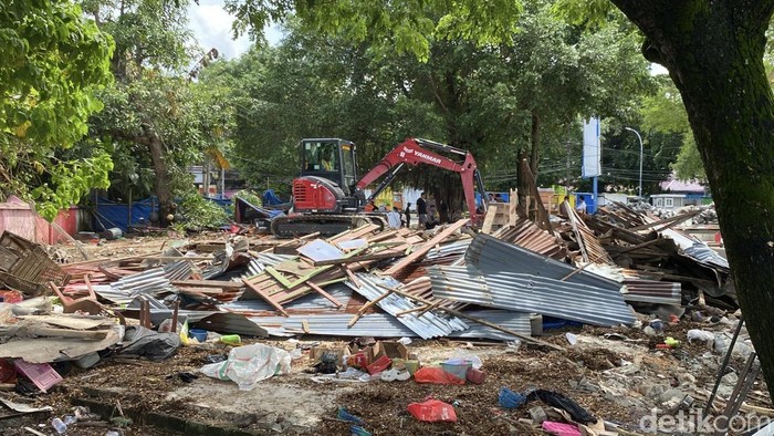 Pemkot Parepare Bongkar Paksa Rumah Warga di Lahan Eks Pasar Seni