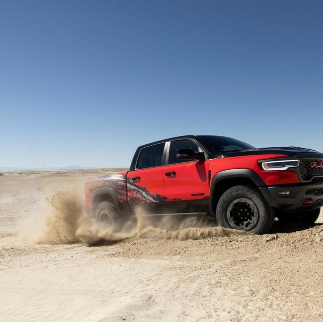 Potret Pikap Double Cabin Terbaru Stellantis yang Punya Tenaga Buas