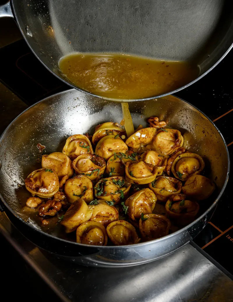 10 Kota Terbaik di Dunia untuk Kulineran Edisi 2026