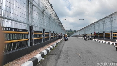 Suasana Jembatan Tukad Bangkung, di Desa Pelaga, Petang, Badung, Bali, Jumat (2/1/2026). (Foto: Agus Eka/detikBali)