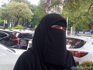 Umi Pipik: Jangan Poligami Kalau Tak Punya Ilmu, Bisa Sakiti Hati yang Lain