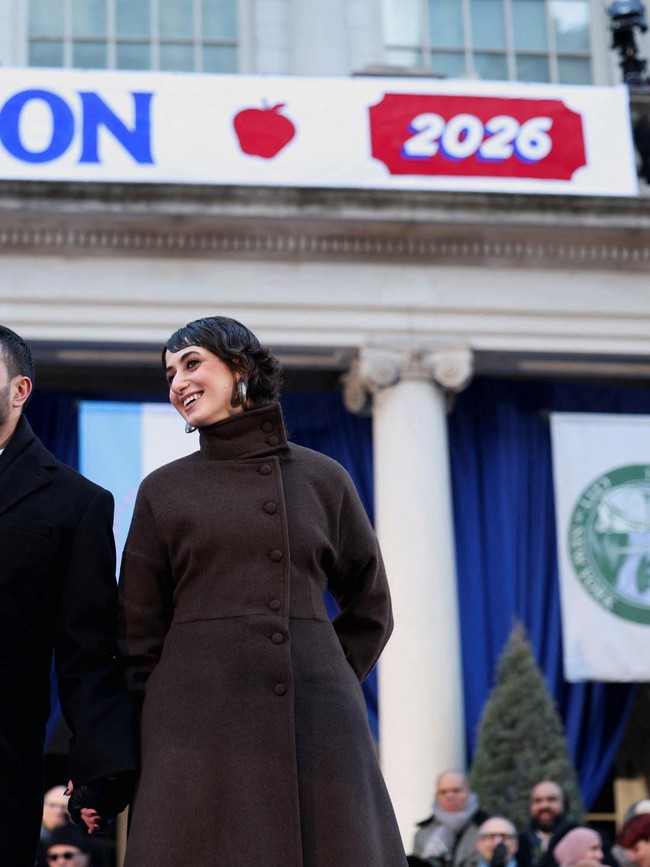 Usai Dilantik, Zohran Mamdani Tampil Perdana ke Publik