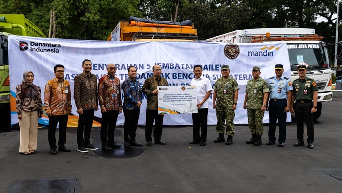 Bank Mandiri Gandeng Kemhan Bangun 5 Jembatan Bailey di Sumatera