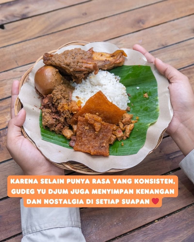 Gudeg populer di Yogyakarta Gudeg populer di Yogyakarta
