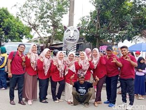 Berkah Patung Macan Putih Mirip Kuda Nil bagi Warga Balongjeruk Kediri