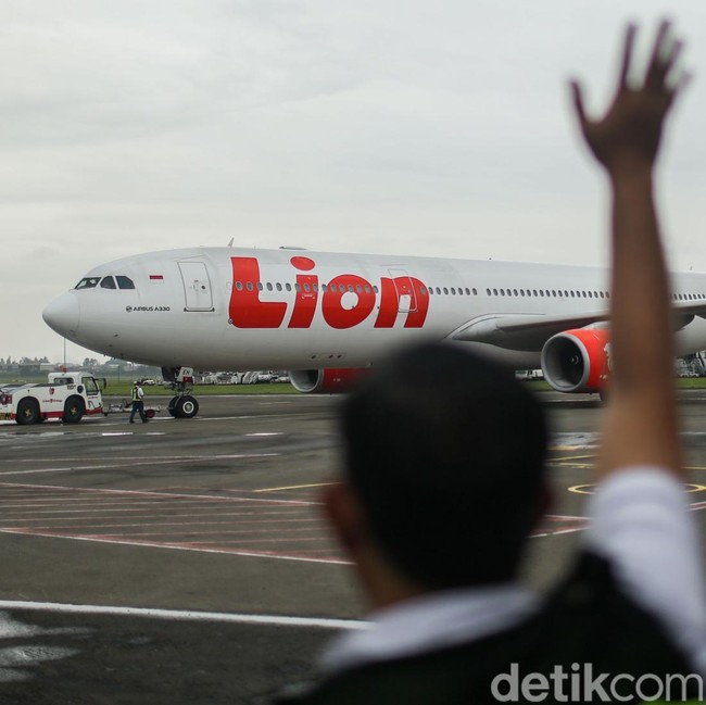 Ribuan Taruna IPDN Diterbangkan Lion Air Bantu Pemulihan Aceh
