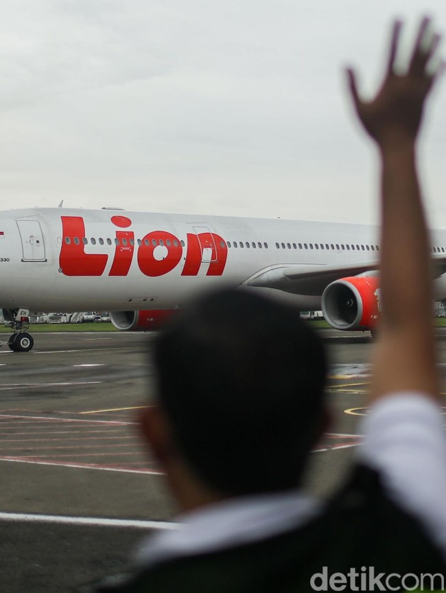 Ribuan Taruna IPDN Diterbangkan Lion Air Bantu Pemulihan Aceh