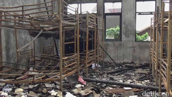 Cerita Selamatnya Al-Quran Saat Kebakaran Asrama Putri MAN 2 Jogja