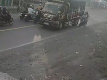 Sopir Truk Tabrak Lari Pemotor di Blitar Diringkus Saat Jenguk Korban