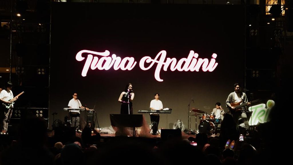 Keseruan Tiara Andini dan Moluccan Soul tampil di Panggung Nusantara 2026