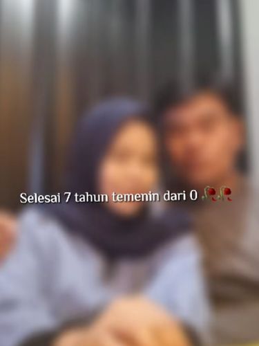 Viral! kisah wanita curhat putus usai 7 tahun temani dari nol karena pacar ragu nikah meski sudah PNS 2 tahun. Ia mengaku ikhlas.