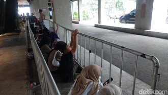 Cerita Warga War Tiket Planetarium: Antre Jam 7 Pagi Kebagian Sesi Terakhir