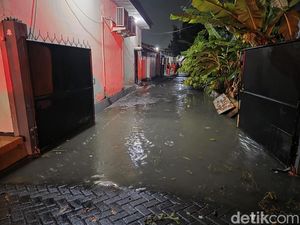 Sambat Warga Simo Kalangan Surabaya Jadi Langganan Banjir Sejak 2014
