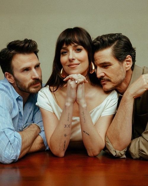 Cinta Segitiga Dakota Johnson