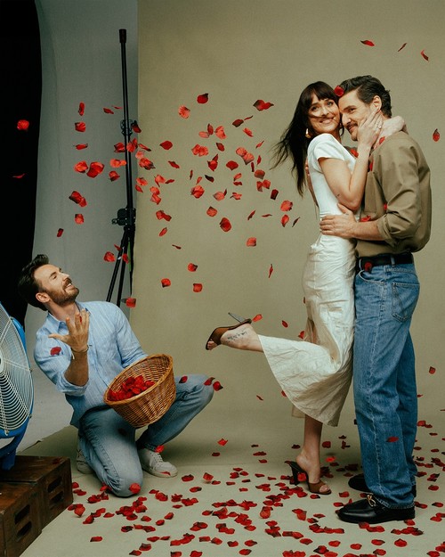 Cinta Segitiga Dakota Johnson