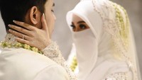 Tinandrose juga berbicara terkait yakin memilih Fiki Naki sebagai suami. Ia menyebut Fiki sebagai pria yang punya empati dan baik dalam hal merawat keluarga. (Foto: dok Instagram fikinakii)