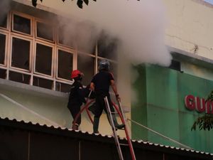 Gudang Farmasi RSUD dr Harjono Ponorogo Terbakar, IGD Sempat Ditutup