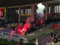 Suporter Kecewa Rapor Merah Persis, Desak Ada Revolusi Manajemen