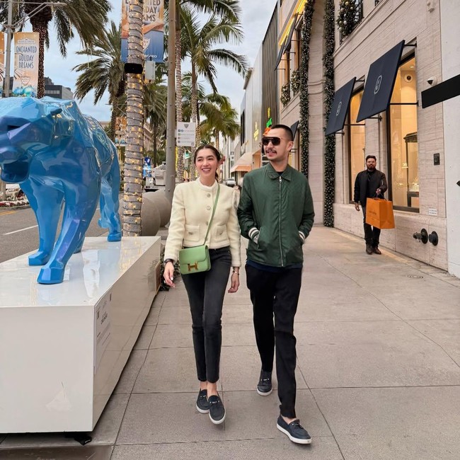 Potret Angel Karamoy Habiskan Akhir Tahun di Negeri Paman Sam