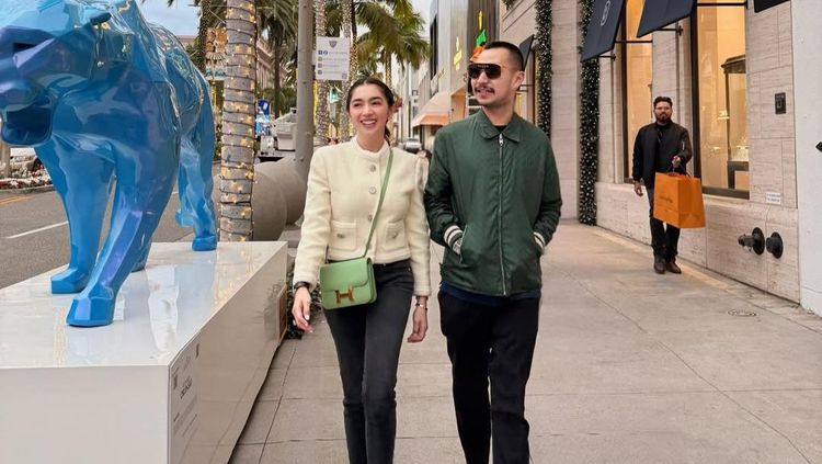 Potret Angel Karamoy Habiskan Akhir Tahun di Negeri Paman Sam