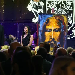 Donald Trump Lelang Lukisan Yesus, Tembus Rp 45 Miliar!