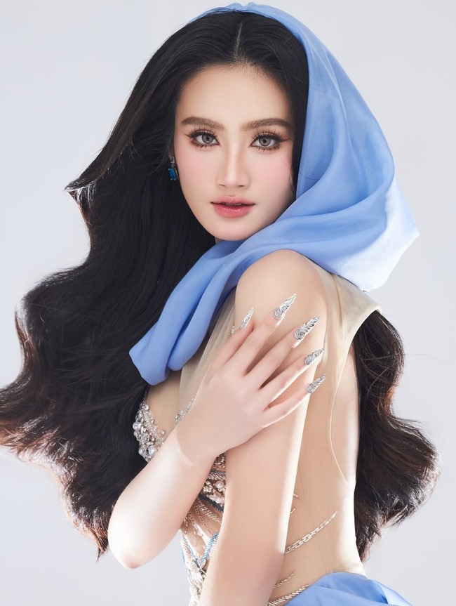 Huynh memilih kerja dengan waktu fleksibel demi menambah pengalaman yang relevan dengan rencana bisnisnya kelak. Foto: Instagram/@huynhtranynhi.1806