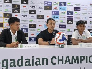 Hadapi PSS Sleman, Bima Sakti Optimistis Persela Amankan 3 Poin