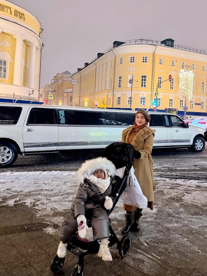 Ria Ricis dan cerita liburan akhir tahun.