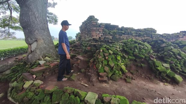 Situs Candi Lemah Duwur di Desa Pamotan, Kecamatan Porong, Sidoarjo