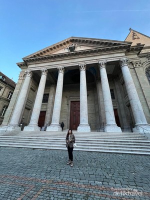 Wisata Religi Syahdu di 2 Kota Indah Swiss: Jenewa dan Zurich