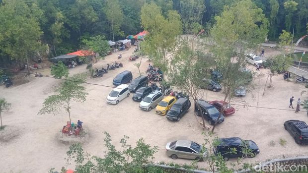 Penampakan objek wisata Bukit Jatayu di Tawangrejo, Bayat, Klaten, Sabtu (3/1/2026).