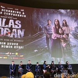 Rio Dewanto Nyetir Ambulans, Michelle Ziudith Debut Horor di Alas Roban