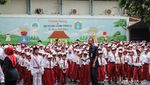 Antusias Hari Pertama Sekolah, SDN 03 Kelapa Gading Timur Gelar Upacara