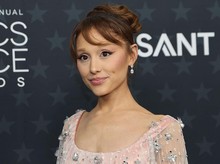 Video Niat Ariana Grande Mundur dari Sorotan Publik Setelah Tur Konser Beres