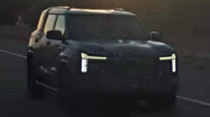 Bos Mitsubishi Konfirmasi Peluncuran SUV Baru Tahun Ini, All New Pajero?