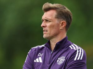 Latih MU, Fletcher Minta Restu ke Sir Alex