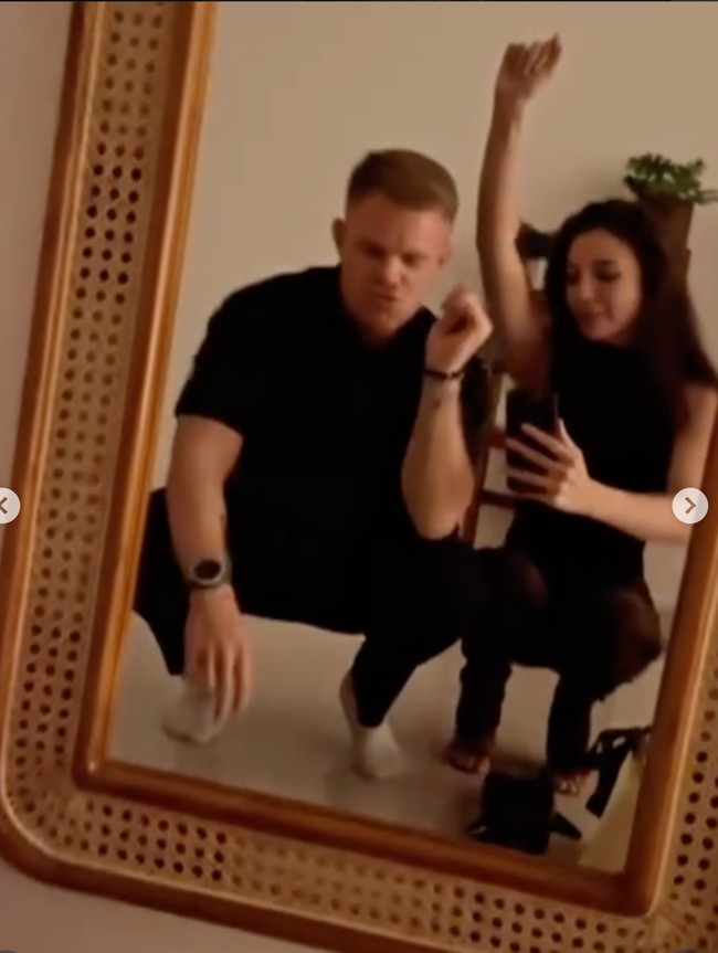 Menikah di usia 16 tahun dan berakhir tak bahagia, tak sedikit yang ikut bahagia meliihat Manohara yang kini sudah kembali menemukan pasangan baru. Banyak yang turut mendoakan hubungan keduanya. Foto: Instagram/@thekristianhansen