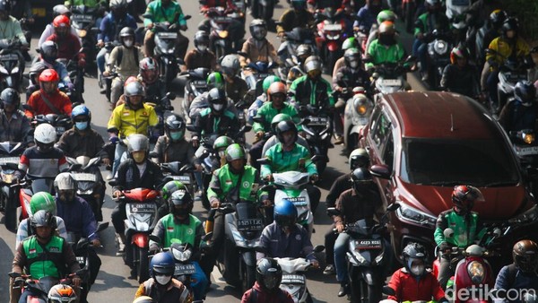 Lalin Jakarta Macet Lagi Usai Libur Nataru