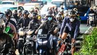 Kemacetan ini menjadi salah satu dampak kembalinya aktivitas masyarakat Jakarta setelah masa libur panjang Nataru.