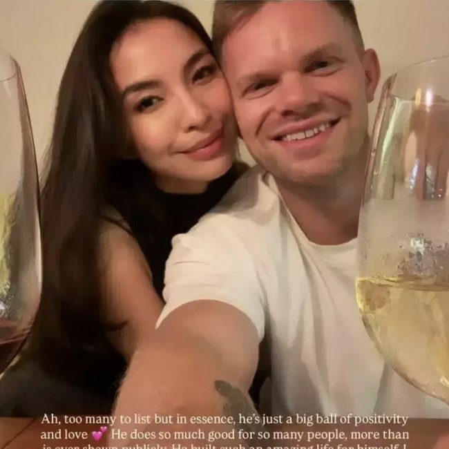 Manohara Go Public dengan YouTuber Denmark, Kristian Hansen